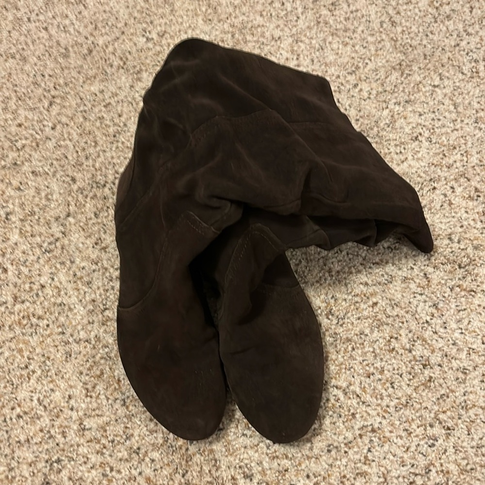 Suede slouch boots